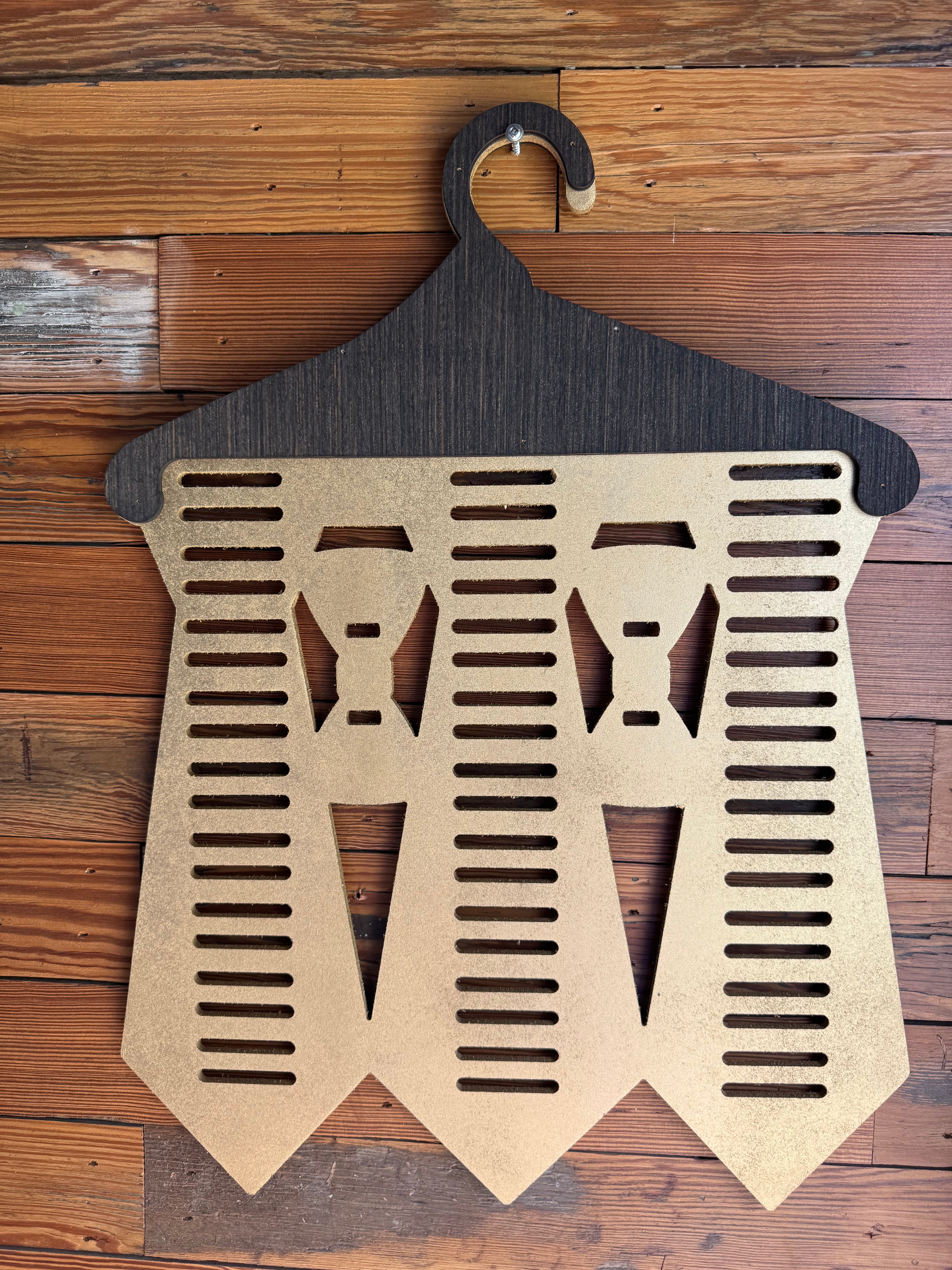 Neck Tie Holder/organizer