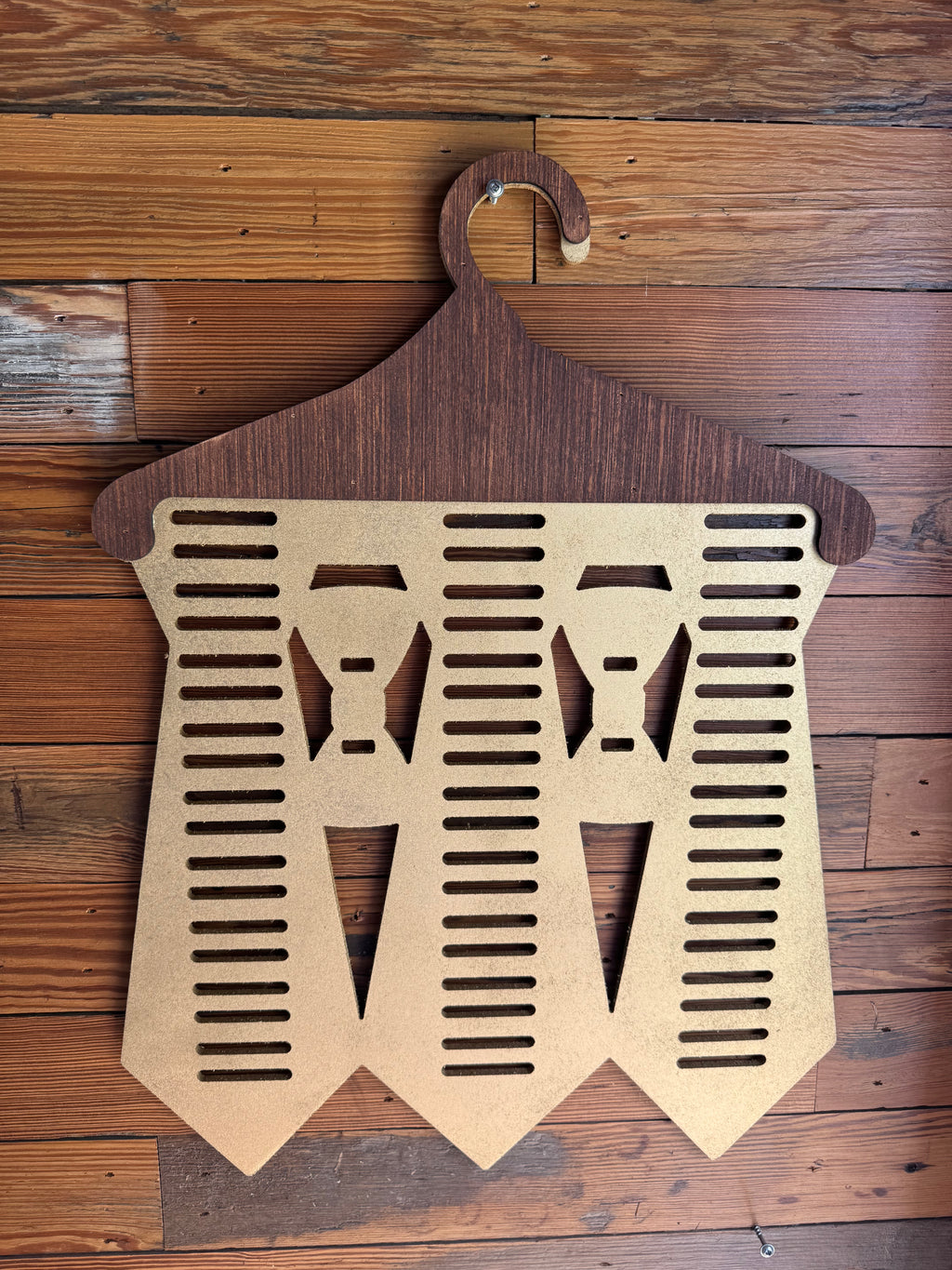 Neck Tie Holder/organizer